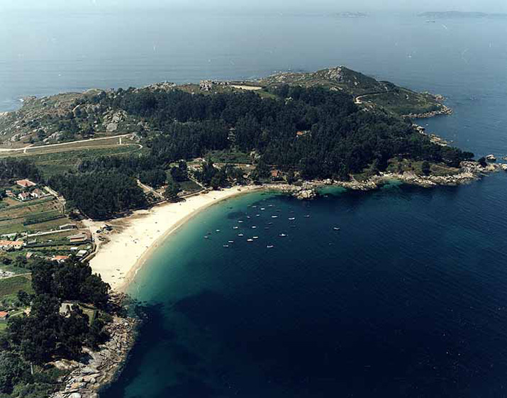 Playa de Pedrón, Bueu, Galicia.