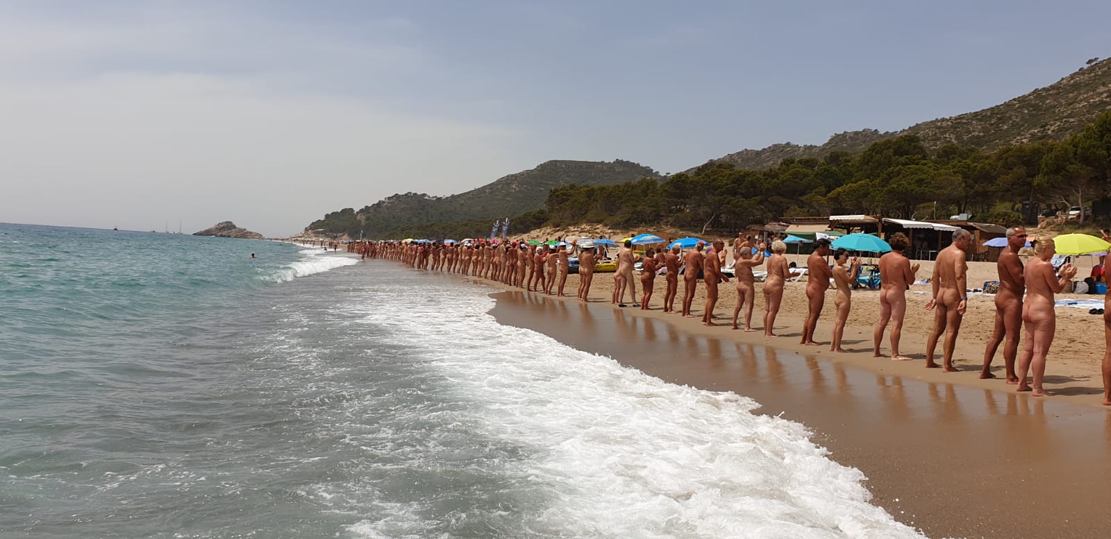 Primer Récord Nudista en 24 playas de tradición nudista de Cataluña. 